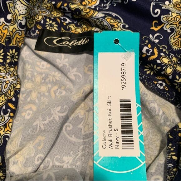 COLETTE Mali Graphic‎ Print Brushed Knit Skirt -NWT - Size Small - Picture 8 of 9